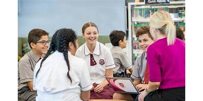 Clairvaux MacKillop College