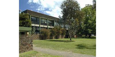 Ku-ring-gai High School