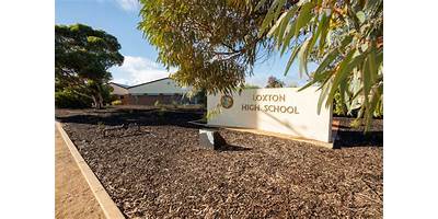 Loxton High School