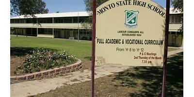 Monto State High School