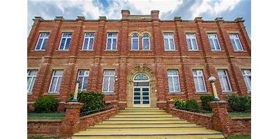 Mount Morgan State High School