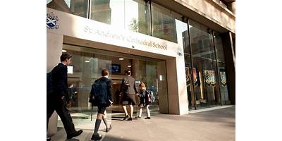 St Andrew's Cathedral School - Bishop Barry Senior College