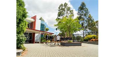 St Helena Secondary College