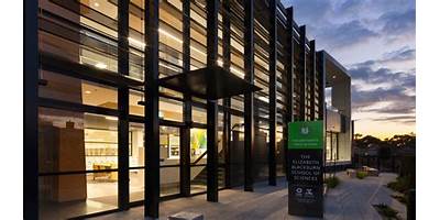 University High School-Elizabeth Blackburn School of Sciences