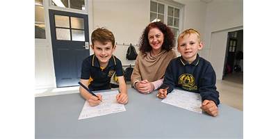 Albury Public School