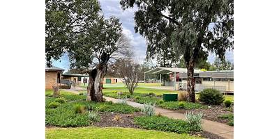 Ariah Park Central School