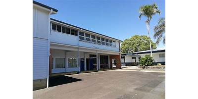 Capalaba State College