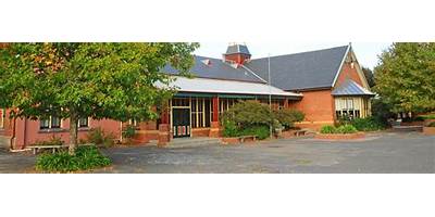 Clunes Public School