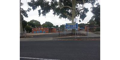 Dernancourt School