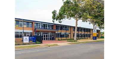 Emmaus Christian College - Brooklyn Park Campus