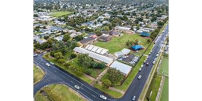 Griffith East Public School