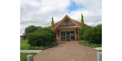 Holy Cross Primary School