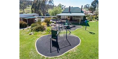 Neville Public School