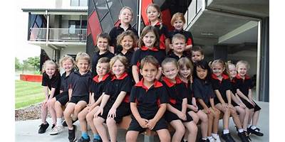 Parkhurst State School
