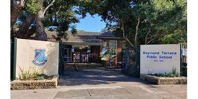 Raymond Terrace Public School