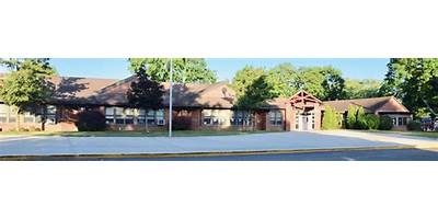 Smithtown Public School