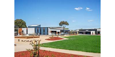 St Albans East Primary School