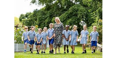 St Kevin's School